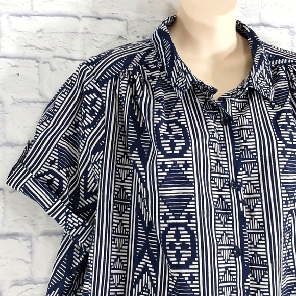 Roaman's Button Down Top Short Sleeve Cotton Sz 24W - Picture 2 of 5